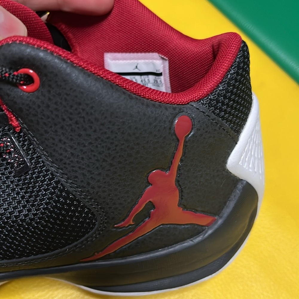 Air Jordan Black and Red  Basketball Shoes 11.5 High Rising - Picture 5 of 8